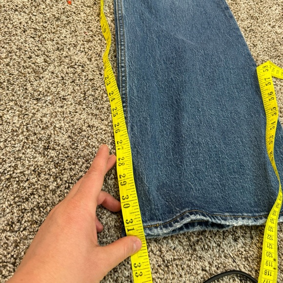 LEVI'S Women's 70's High-Rise Flare Jeans Size 26X32 in Sonoma Step - Picture 5 of 10